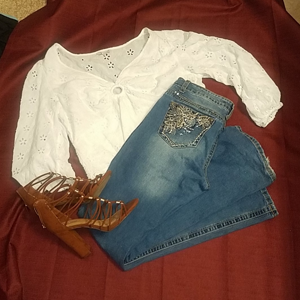 3 for $30. Bright white eyelet American Eagle